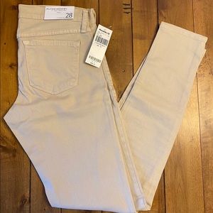 BRAND NEW!! Flying Monkey Skinny Jeans